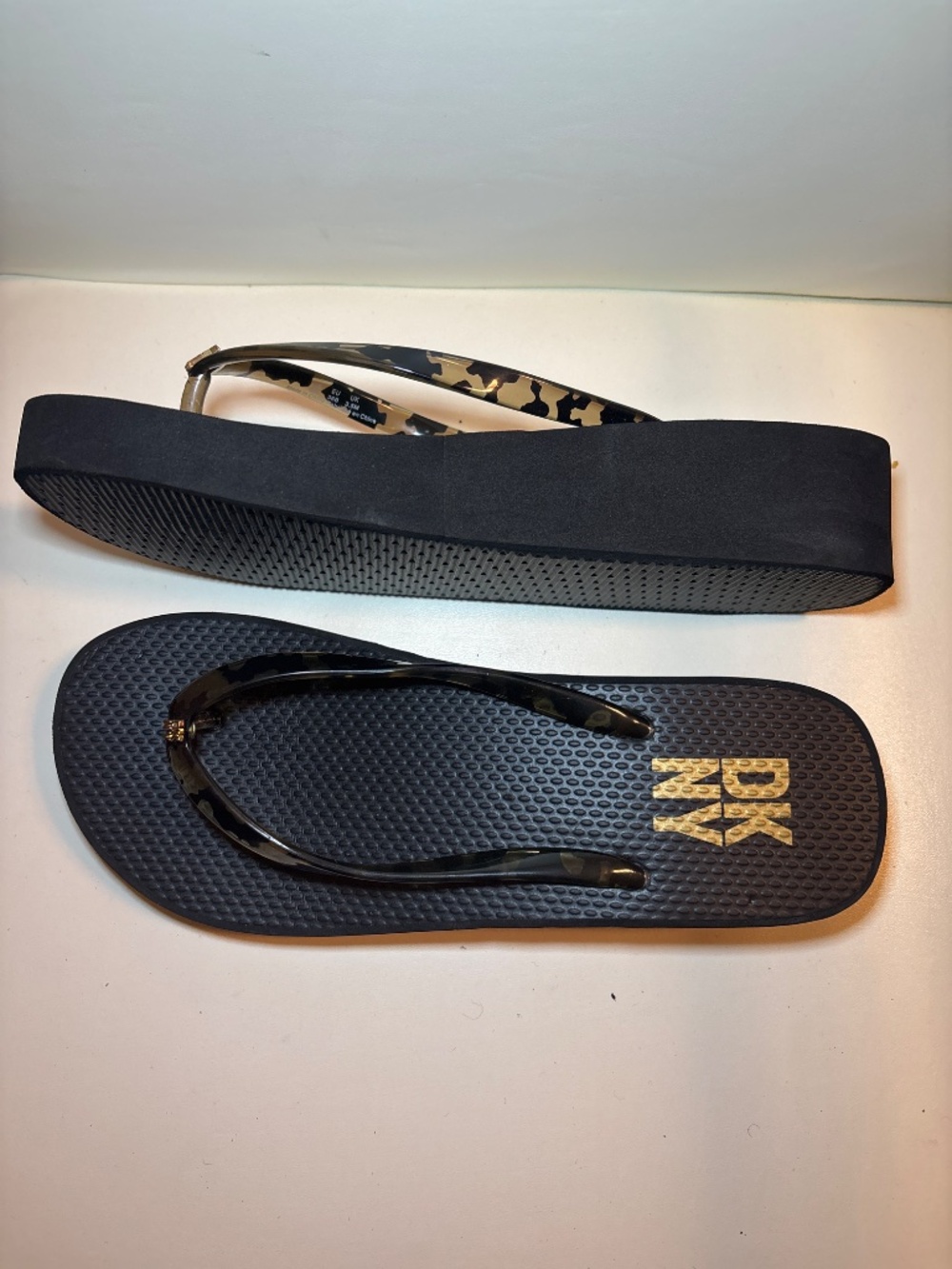 Platform flip-flops - Picture 6 of 6